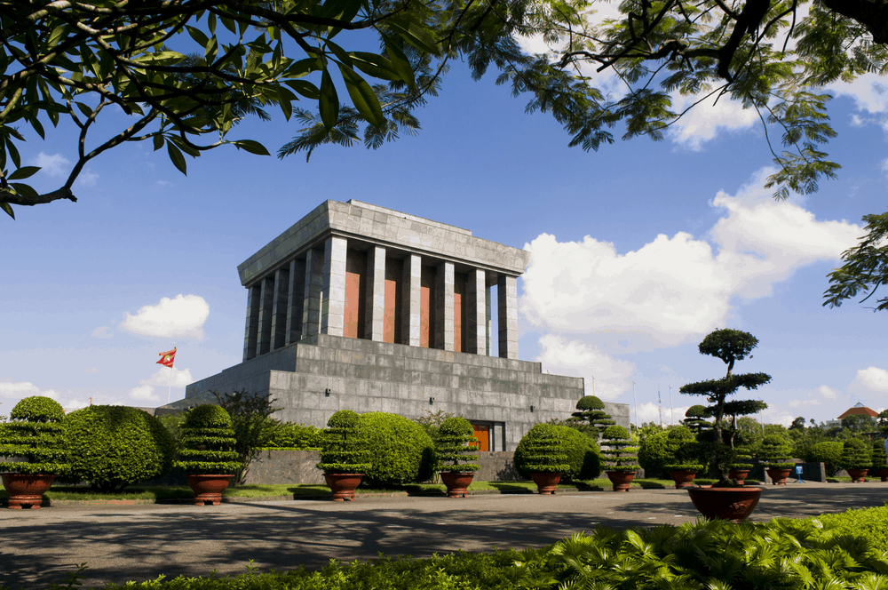 Phân tích viếng lăng bác