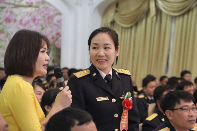 lương của quân nhân chuyên nghiệp, công nhân quốc phòng