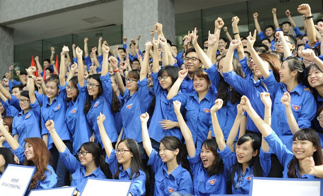 Điều kiện, thủ tục kết nạp Đoàn Viên