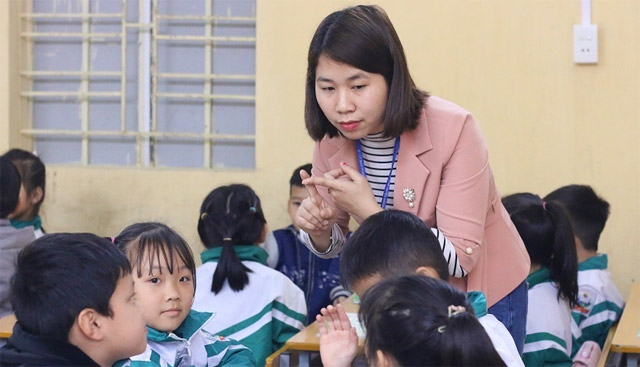 Thuận lợi, khó khăn khi dạy học theo định hướng phát triển năng lực học sinh