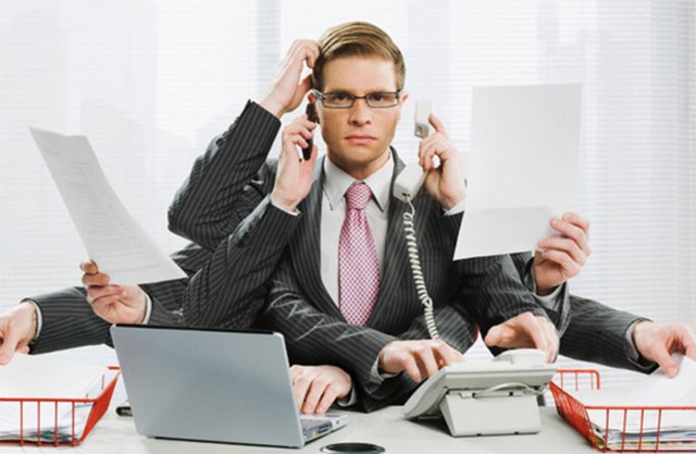 Kiêm nhiệm là gì?