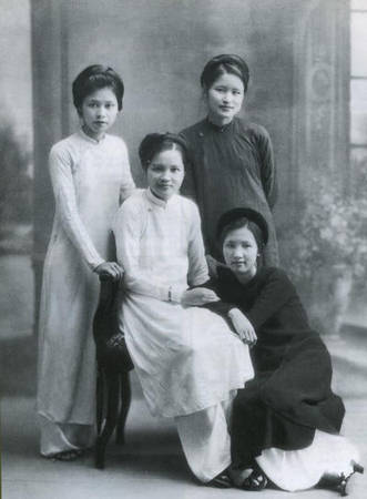 Cảm nhận áo dài Việt Nam