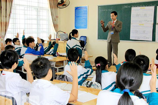 Tiêu chuẩn phẩm chất chính trị chuẩn hiệu trưởng trường Tiểu học