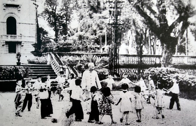 Lịch sử ngày 1-6
