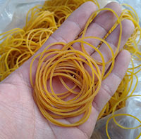 Còn cái nịt là gì? Nịt là gì?