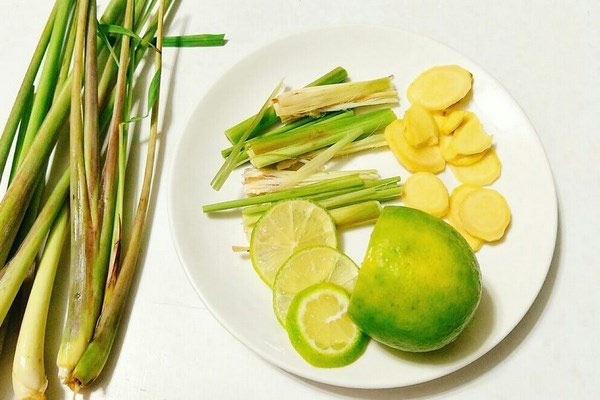 Có nên uống nước sả gừng mỗi ngày?