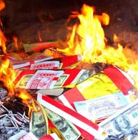 Đốt mã Rằm tháng 7 2024 vào ngày nào?