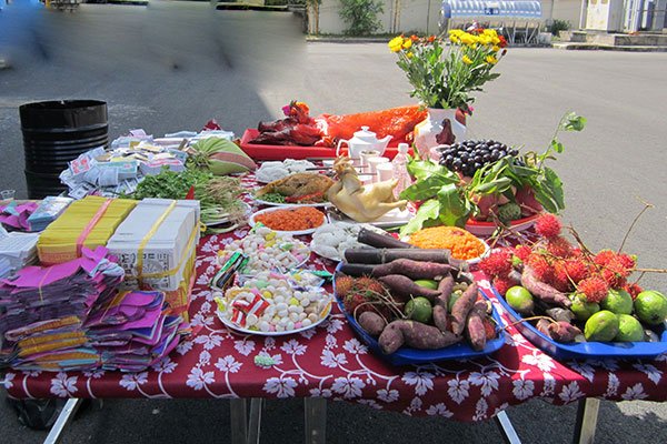 Mâm cúng chúng sinh ngày rằm tháng 7