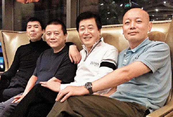 Kinh khuyên gồm những ai?