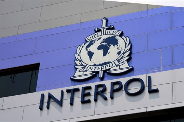 Những ai bị truy nã đỏ?