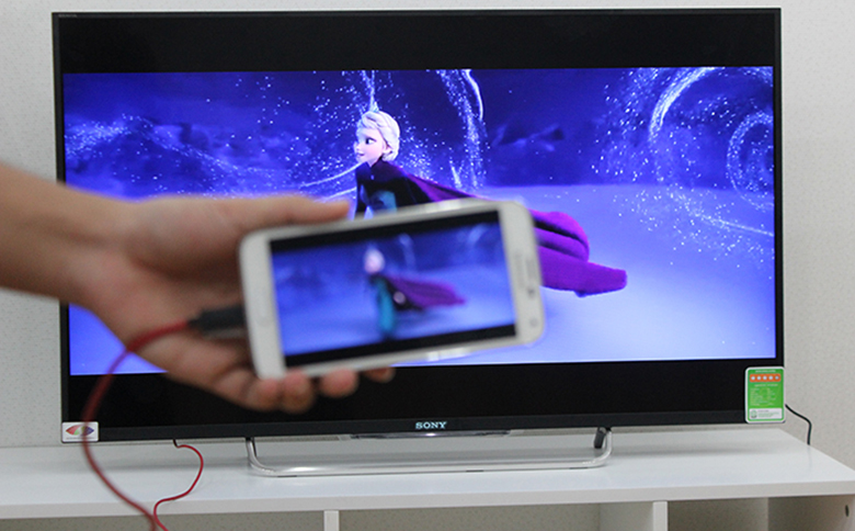 Cách phát điện thoại lên tivi qua cổng HDMI