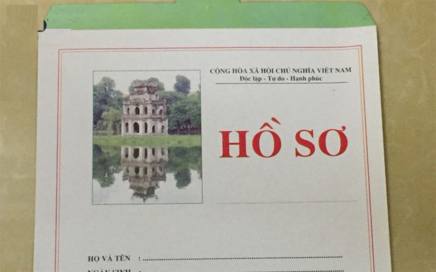 Cách công chứng sơ yếu lí lịch