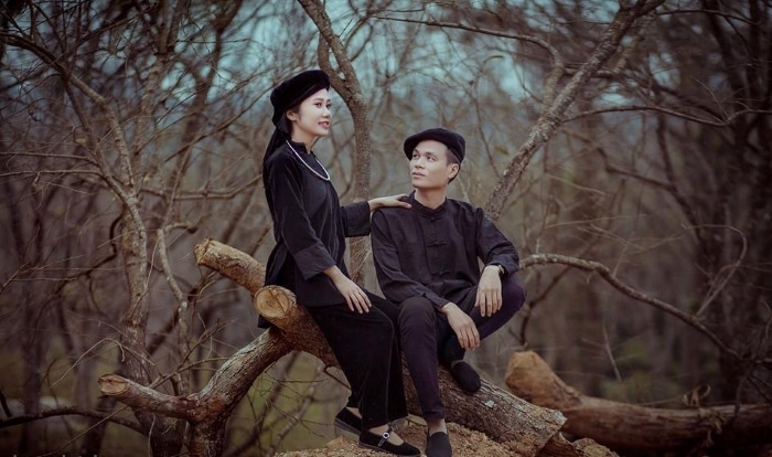 Phân tích 8 câu đầu Việt Bắc