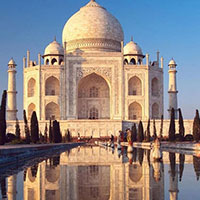 Những công trình kiến trúc của Ấn Độ chịu ảnh hưởng lớn nhất của tôn giáo nào?