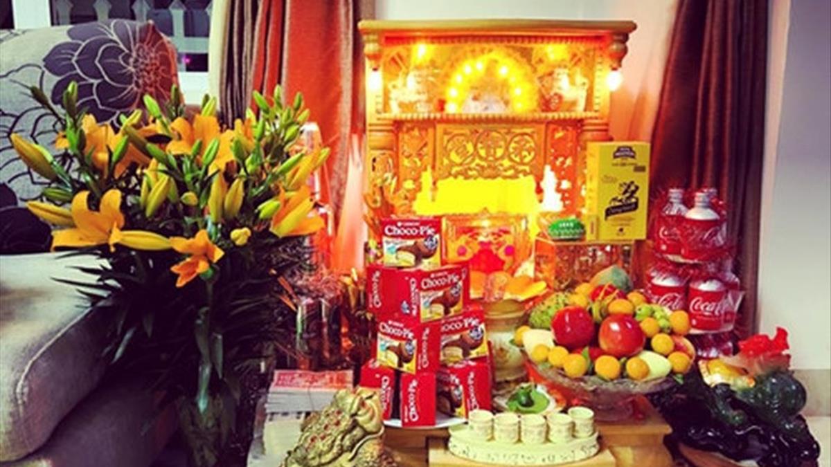 Cách cúng thần tài thổ địa cuối năm