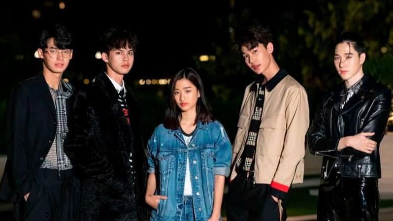 Lịch chiếu Vườn sao băng bản Thái