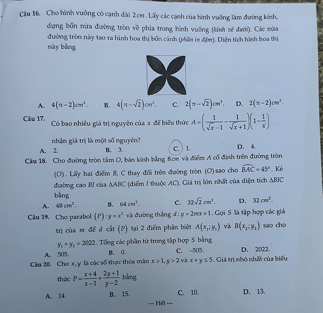 Đề thi vào lớp 10 chuyên Khoa học Xã hội và Nhân văn 2022 môn Toán