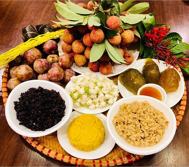 Mâm cỗ cúng Tết Đoan Ngọ đẹp