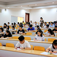 Quy đổi điểm IELTS sang điểm thi đại học 2025 