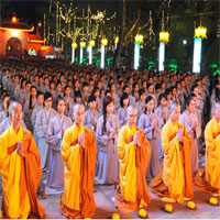 Em hãy giới thiệu về một số nơi hành lễ của một số tôn giáo?