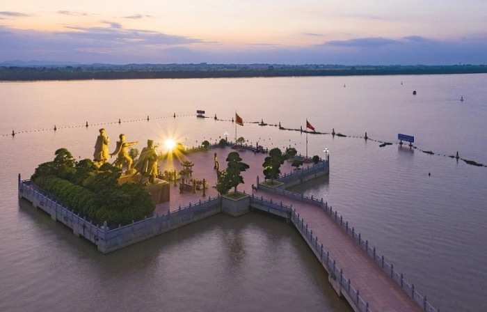 Giới thiệu về một di sản văn hóa của quê hương ấn tượng