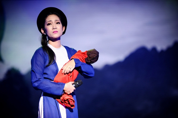 Hoá thân Vũ Nương kể lại Chuyện người con gái Nam Xương 