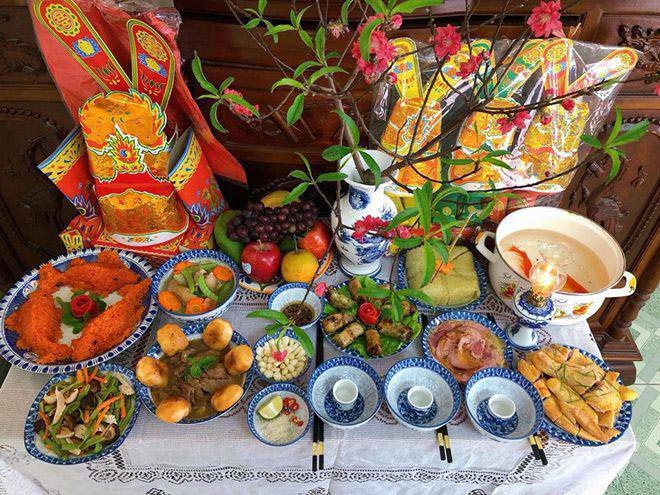 Cúng Táo quân trong bếp hay trên ban thờ