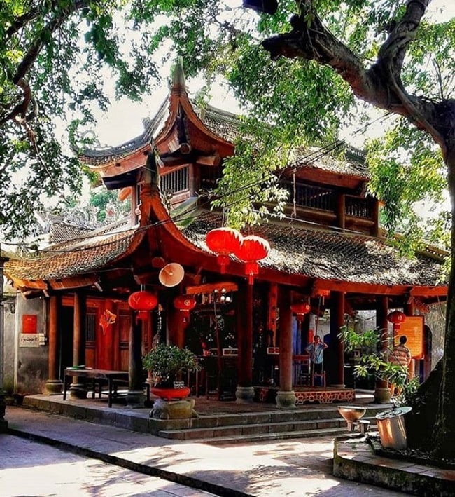 Đền Mẫu Hưng Yên