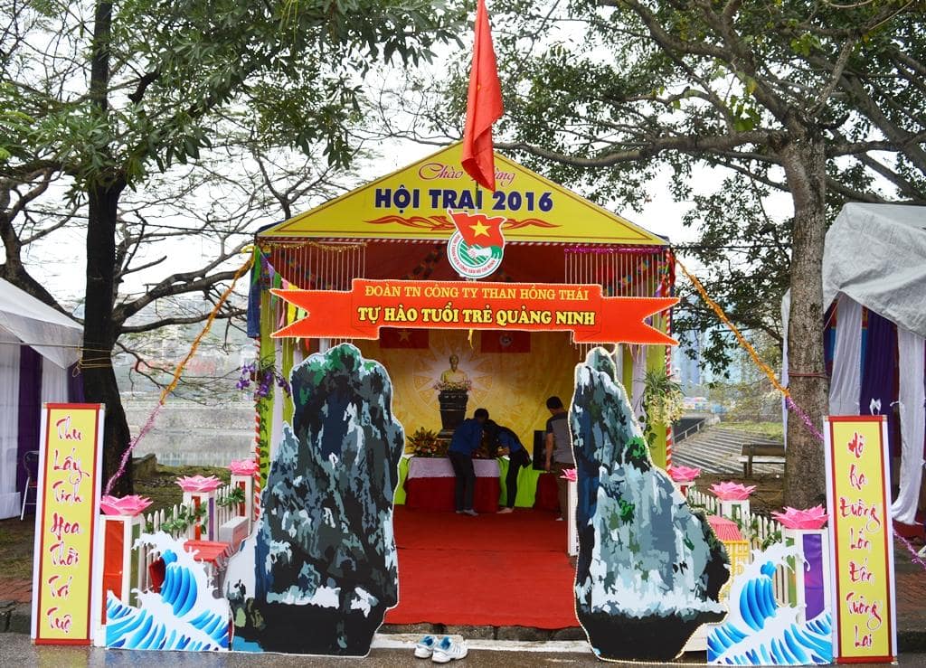 Mẫu cổng trại 26/3 đẹp nhất