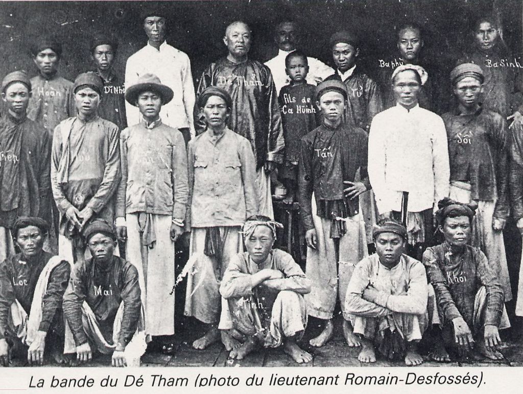 Điểm giống và khác nhau giữa phong trào Cần Vương và Yên Thế