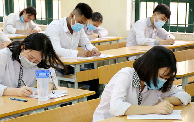 Miễn thi ngoại ngữ THPT quốc gia 2024