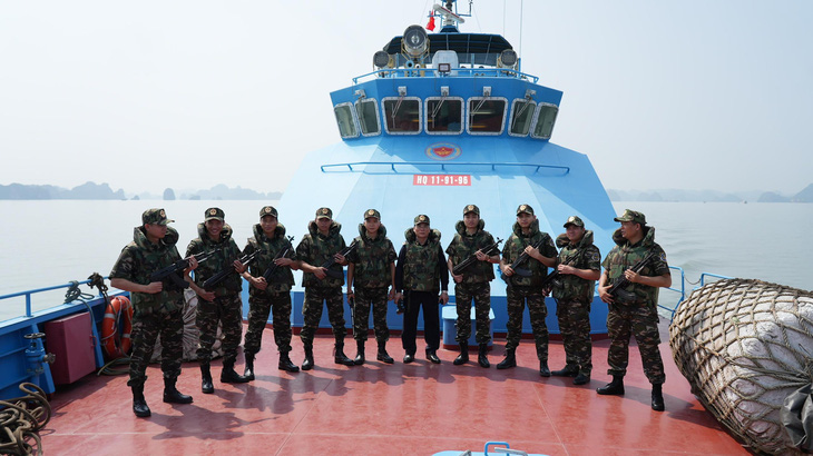 Tuyển dụng Hải quan 2023