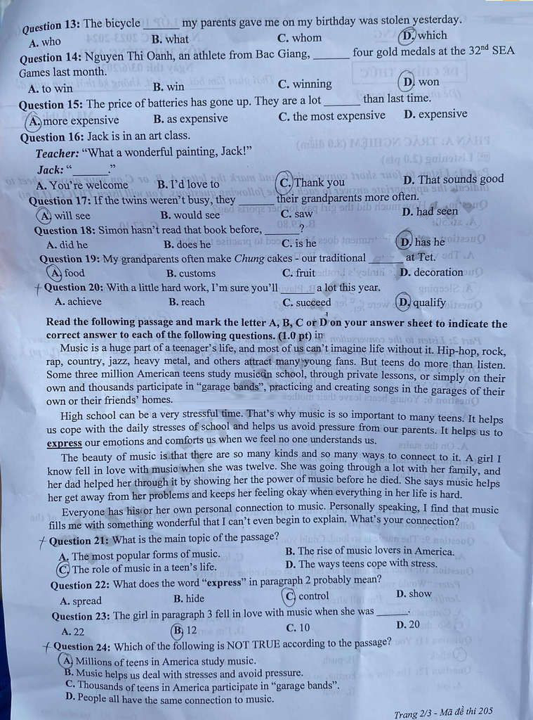 Đề thi tuyển sinh lớp 10 môn Anh Bắc Giang 2023