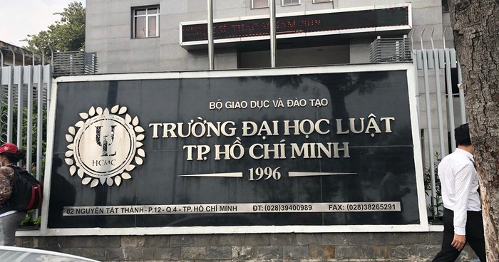 Đại học luật TP HCM điểm chuẩn 2023