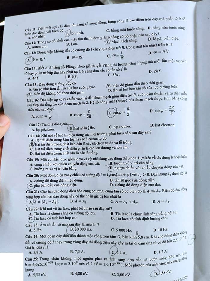 đề thi Vật lý THPT quốc gia 2023