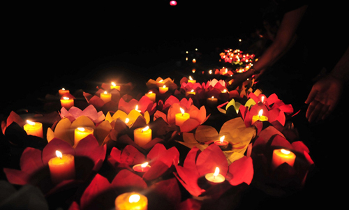 Rằm tháng 7 năm 2023 là ngày nào 