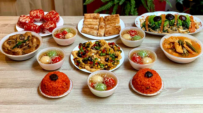 Lễ vật cúng Rằm tháng 7 đồ chay hay đồ mặn?