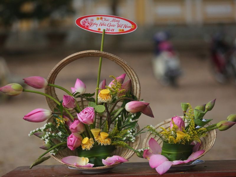 Bài thuyết trình cắm hoa 20/11 ý nghĩa nhất