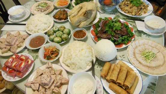 Mâm cúng tất niên miền Trung