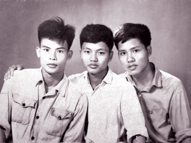 Viết bài văn giới thiệu về một cuốn sách lớp 8 Chân trời sáng tạo