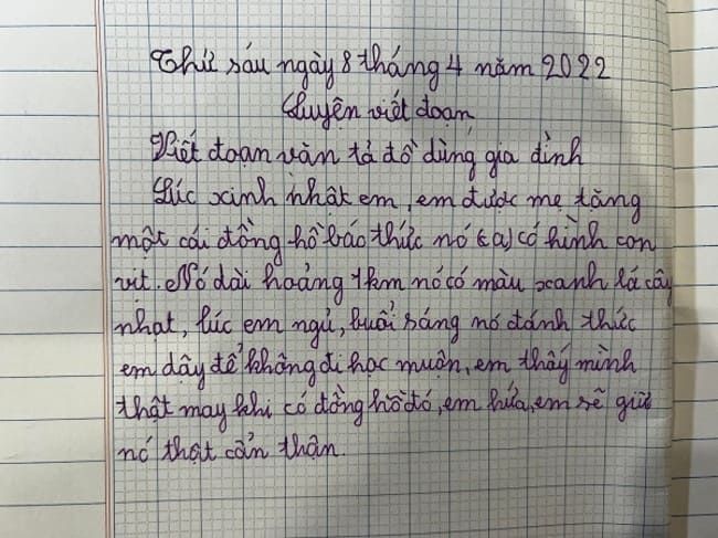 Tả đồng hồ báo thức lớp 5