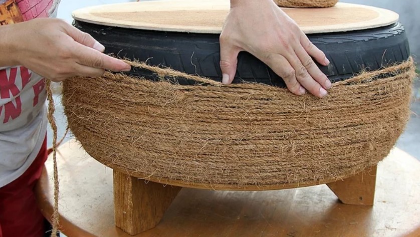 Thuyết minh sản phẩm sáng tạo làm bàn bằng lốp ô tô cũ