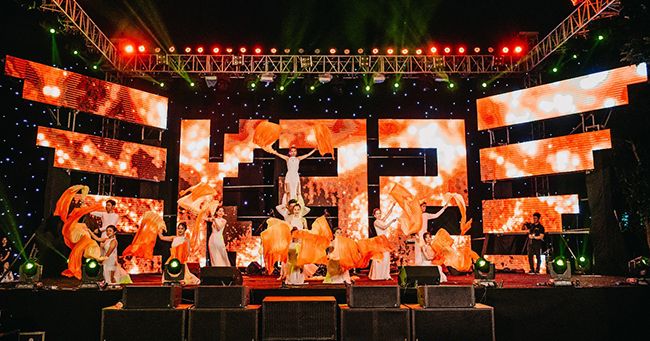 Kịch bản dẫn chương trình chào đón tân sinh viên