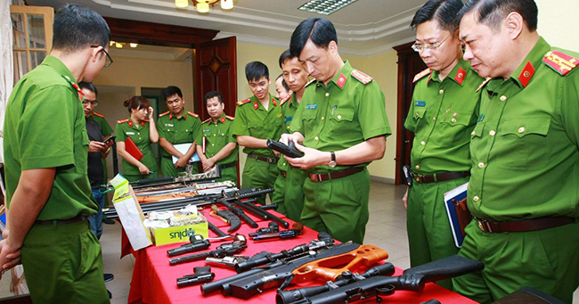 Đối tượng được trang bị vũ khí quân dụng từ 2025