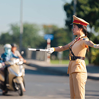 Mức phạt lỗi không gương theo quy định mới từ 1/1/2025