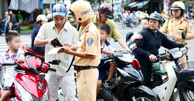 Xử phạt vi phạm giao thông đối với xe máy