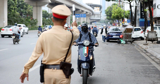 Xử phạt ô tô, xe máy không có bảo hiểm