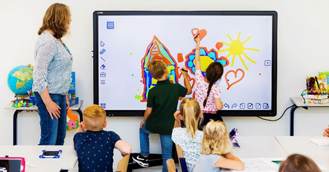 Quy chế tổ chức và hoạt động của Trung tâm ngoại ngữ, tin học