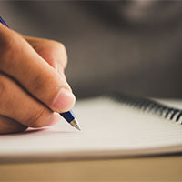 Cách viết đoạn văn ghi lại cảm nghĩ của em về đoạn thơ, bài thơ