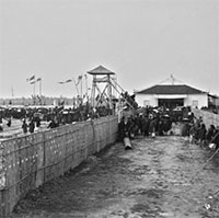 PowerPoint Ngữ Văn 8 Bài 7: Vịnh khoa thi Hương